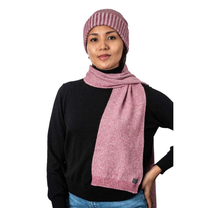 Koru Moss Stitch Plated Scarf image number 3